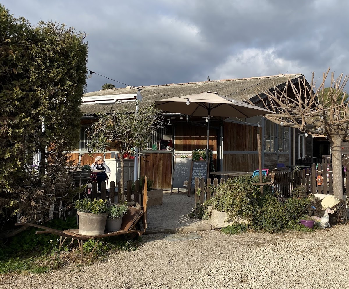 Restaurant Ici T'es Ailleurs-4